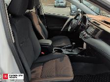 2015 Toyota RAV4 LE - Photo 22
