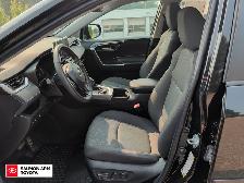 2023 Toyota RAV4 XLE XLE, AWD, TOYOTA CERTIFIED, NEAR NEW BRAKES - Photo 6