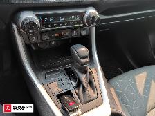 2023 Toyota RAV4 XLE XLE, AWD, TOYOTA CERTIFIED, NEAR NEW BRAKES - Photo 18