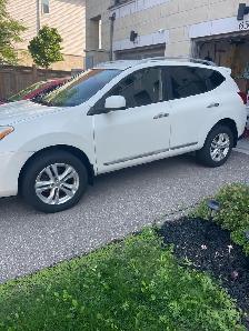 2012 Nissan rogue sv