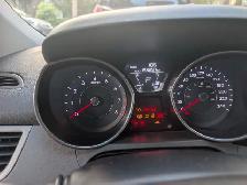 Hyundai Elantra - Photo 5