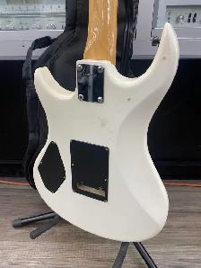 Vantage Electric Guitar - Photo 8