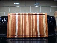 Handcrafted Cutting Board - Photo 2
