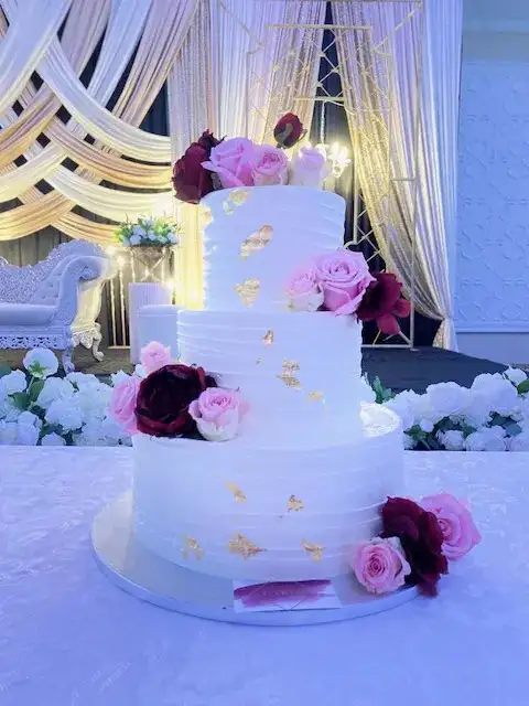 Custom cakes stunning affordable wedding cakes