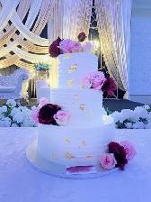Custom cakes stunning affordable wedding cakes