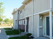 Fully Renovated 2-Bedroom, 2-4pc Bth  Townhome in St. Catharines