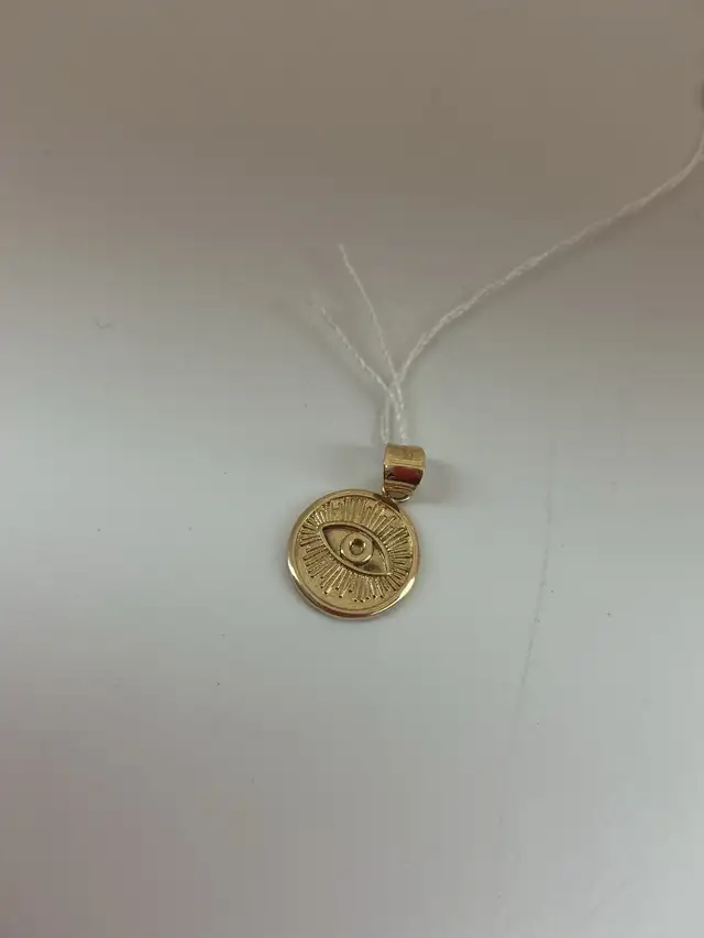 breloque en or 14k œil