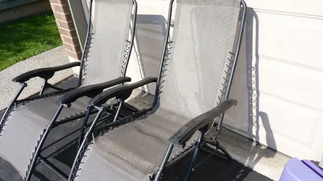 2 Outdoor Chairs