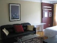 Best rooms for professional,student short/long term! - Photo 4