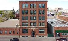 2bdr Warehouse Condo w/AC and one parking for rent-Sept 1