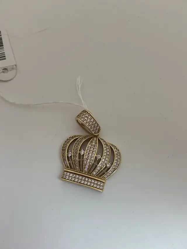 breloque en or 10k couronne