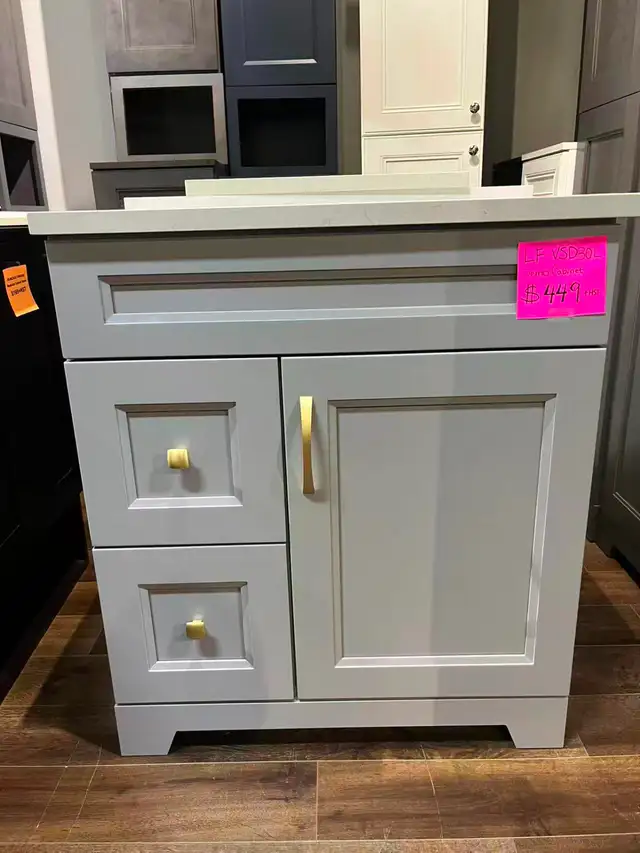30" Bathroom Vanity Cabinet / 31" Countertop Floor Demos on Sal