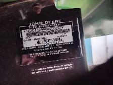 John Deere D140 48' lawn tractor STRIPPED FOR PARTS! - Photo 4