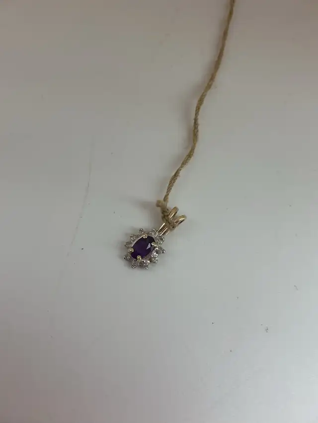 breloque en or 10k fleur