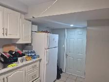 ONE BEDROOM BASEMENT FOR RENT MAVIS ROAD / HWY 401 MISSISSAUGA - Photo 3