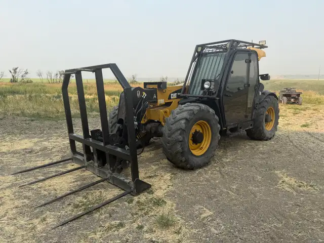 Cat Telehandler