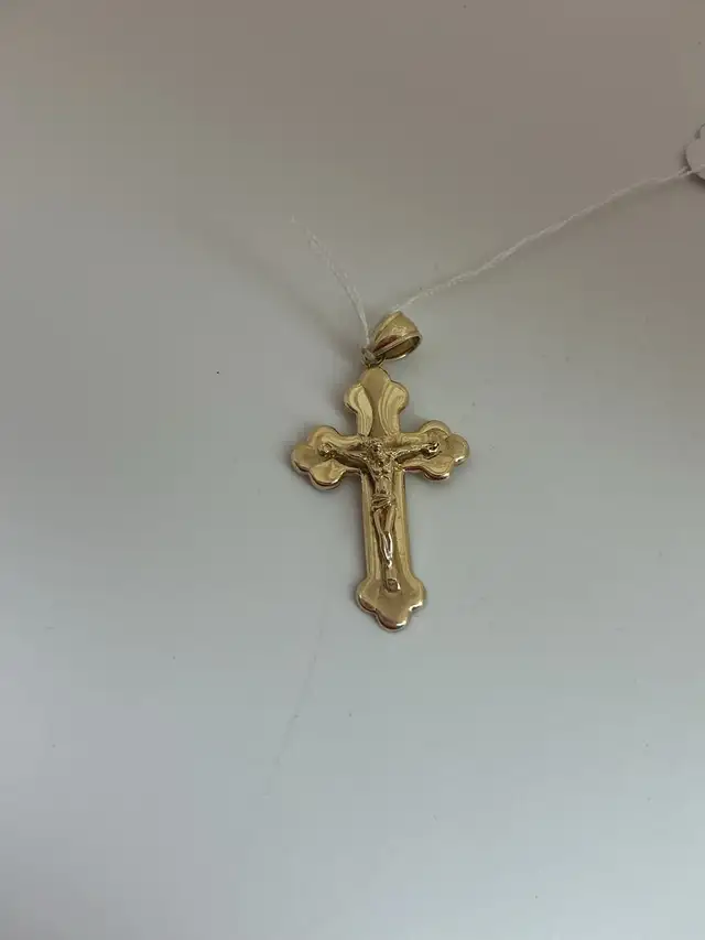 breloque	ue en or 10k croix