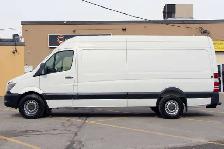2018 Mercedes-Benz Sprinter 2500 170 High-Roof Certified - Photo 4