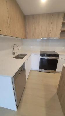 BRAND NEW 3 BEDS 2 BATH FOR RENT - FIRST & ROYAL - Photo 6