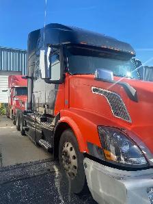 2017 Volvo - Photo 2