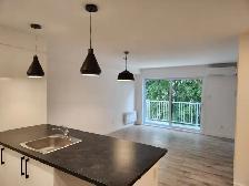 3 ½ avec Espace BUREAU et stationnement - Photo 8