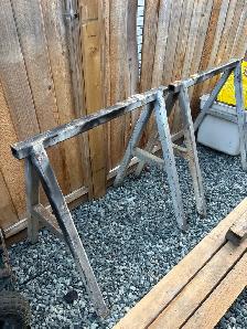 steel sawhorse