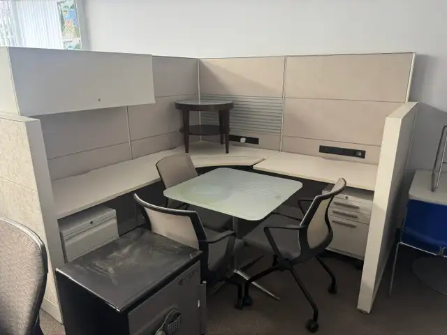 Cubicles/ Teknion leverage 6x6x66' high stations $599.99 each