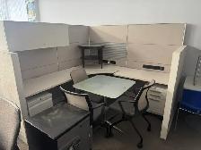 Cubicles/ Teknion leverage 6x6x66' high stations $599.99 each