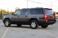 2011 Chevrolet Suburban LT 4x4 loaded Certified 2 Year W - Photo 4