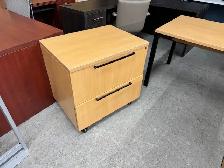 Desks/ Global L-Shape stations with lateral files $499.99 - Photo 2