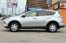 2017 Toyota RAV4 LE Certified 2 Year Warranty - Photo 4