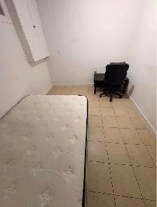 Private Room For Rent - Photo 2