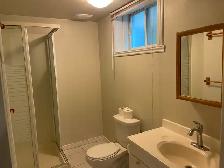 1 Bedroom With Bath House( Lower Unit) For Rent - Photo 7