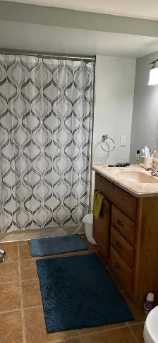 Room for rent - Photo 3