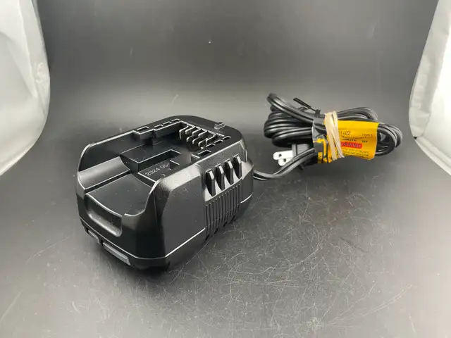 Dewalt DCB1102 12v/20v charger