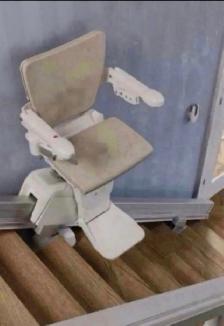 Stairlift Chair Lift Straight or Curved Stairs - Photo 10