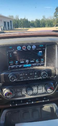 2018 Chevrolet Silverado High Country - Photo 6