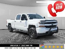 2018 Chevrolet Silverado 1500 Custom / 5.3L V8 / 4WD / Crew Cab - Photo 3