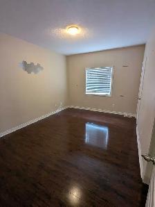Furnished Room Semi-private Washroom Brampton - Photo 4