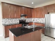 Furnished Room Semi-private Washroom Brampton - Photo 7
