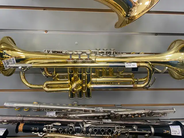 Saxophones & Trumpet @ Cashopolis!!!