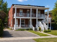 16 chambres à louer – Saint-Hyacinthe – 8 500 $/mois | 16 Rooms
