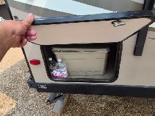 2016 DUTCHMEN KODIAK 252RLSL Camper - Photo 9