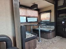 2016 DUTCHMEN KODIAK 252RLSL Camper - Photo 19
