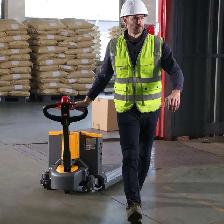 Orderpicker with walkie licence