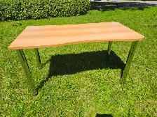 Large desk with removable legs