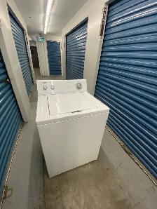 WHITE WASHING MACHINE
