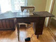 machine à coudre Singer avec meuble 3 tiroirs