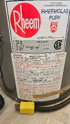 Raheem electric 23 liter hot water tank.Works exc. WILL DELIVER! - Photo 2