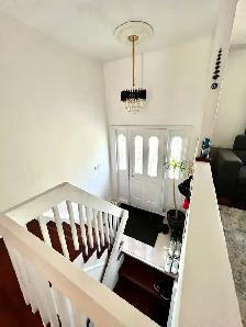 3-4 bedroom house, 2.5 washrooms, 2 parking, close to UTM, 403 - Photo 5